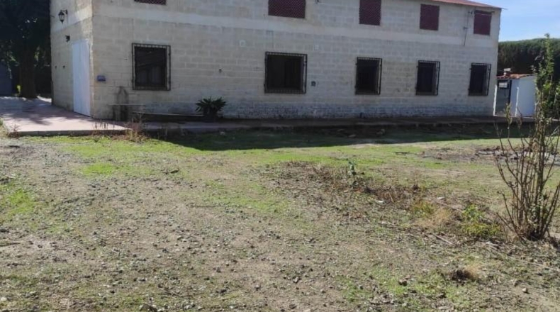 Granada - Fuente Vaqueros - 6800m2