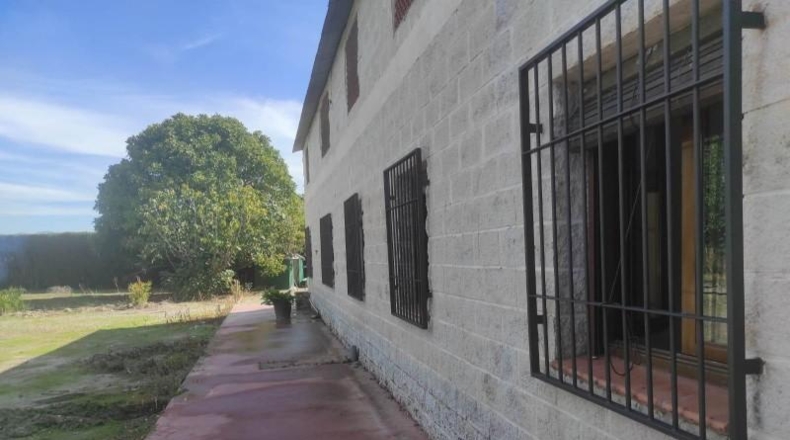 Granada - Fuente Vaqueros - 6800m2