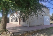 Загородный дом с участком на продажу в городе Fuente Vaqueros Фото
