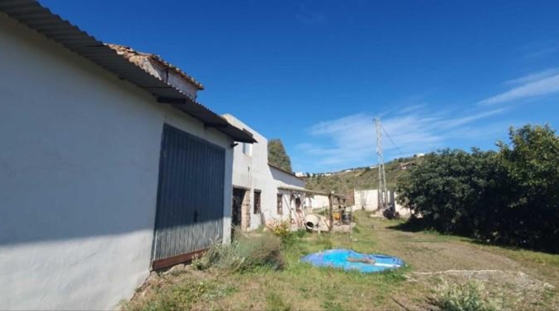Málaga - Álora - 98325m2