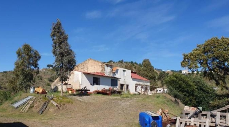 Málaga - Álora - 98325m2