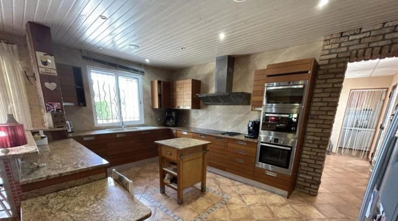 Tarragona - Amposta - 8232m2