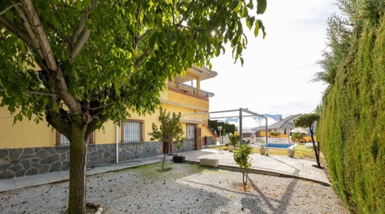 Granada - Huétor de Santillán - 983m2