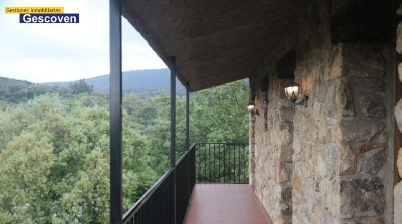 Cáceres - Valencia de Alcántara - 2500m2