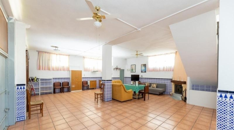Гранада - Ogíjares - 701m2