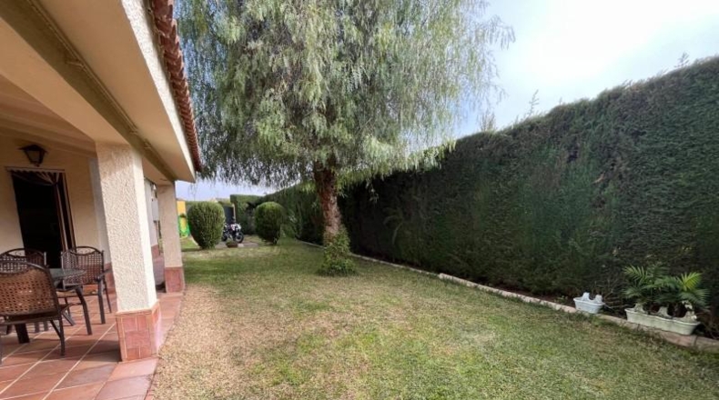 Seville - Palomares del Río - 548m2