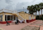 Chalet independiente con terreno en venta en la España, Crevillente, ref: TR151045 foto