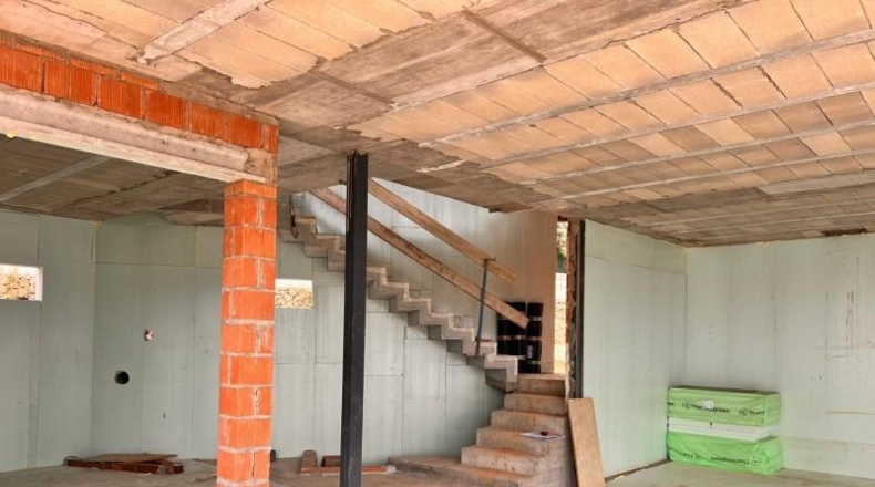 Castellón - Алькала де Чиверт - 615m2