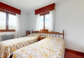Chalet independiente con terreno en venta en la España, Siones de Mena, ref: TR341555 foto