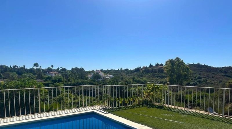 Málaga - Estepona - 4400m2