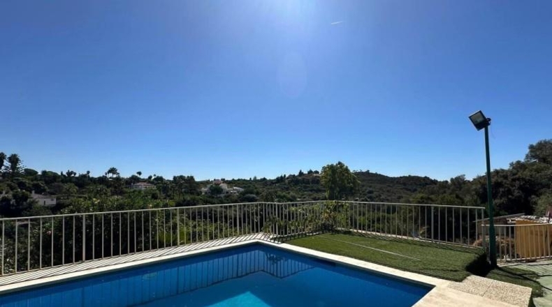 Málaga - Estepona - 4400m2