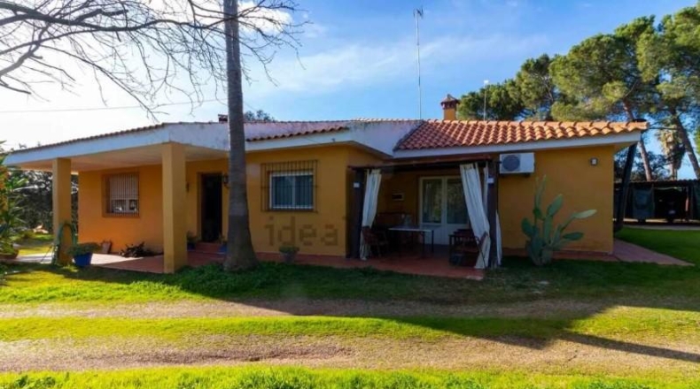 Бадахос - Badajoz - 7500m2