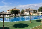 Chalet independiente con terreno en venta en la España, Torrevieja, ref: TR372674 foto