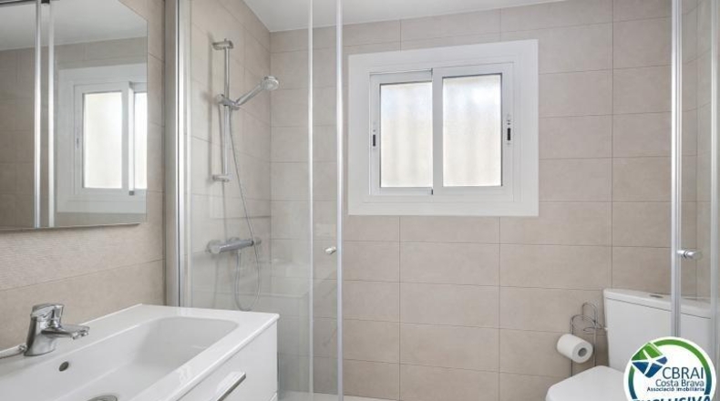Жирона - Empuriabrava - 195m2