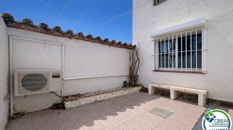 Жирона - Empuriabrava - 195m2