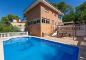 Xalet independent amb terreny en venda a la España, Alzira, ref.: TR340833 foto