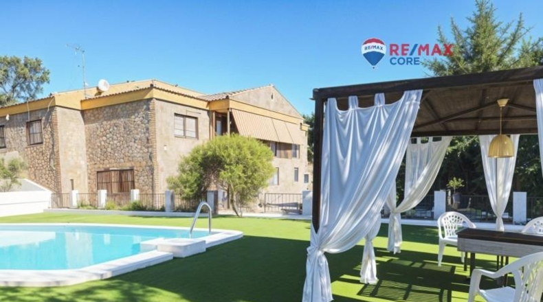 Cáceres - Sierra de Fuentes - 2541m2