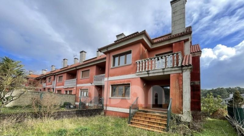 Pontevedra - O Carril - 266m2