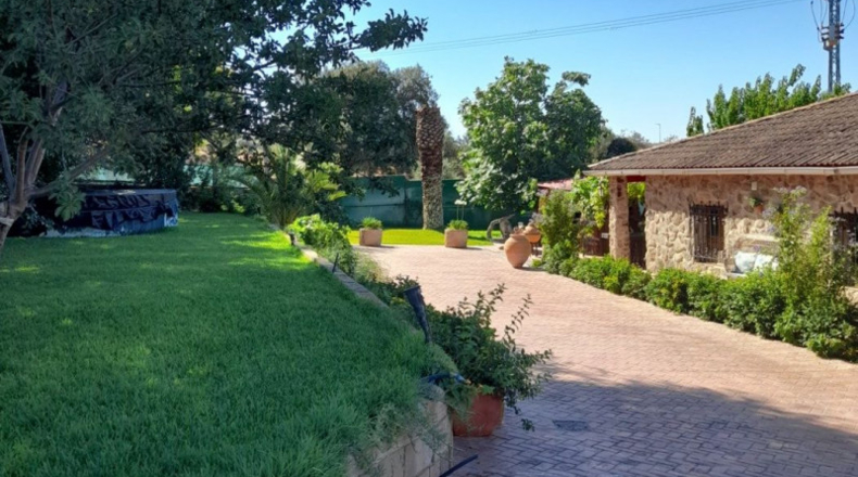 Cáceres - Cáceres - 2700m2