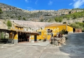 Xalet independent amb terreny en venda a la España, Ontinyent, ref.: TR347679 foto