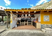 Xalet independent amb terreny en venda a la España, Ontinyent, ref.: TR347679 foto