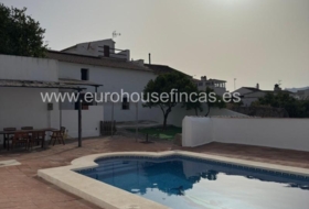 Ardales 860&nbsp;m² 