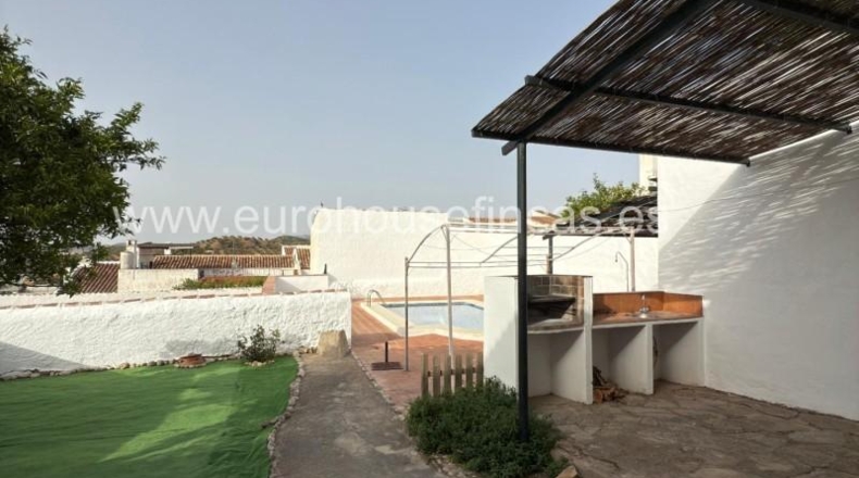 Malaga - Ardales - 860m2