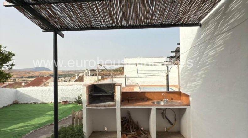 Malaga - Ardales - 860m2