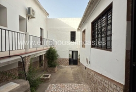 Ardales 860&nbsp;m² 