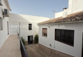 Chalet independiente con terreno en venta en la España, Ardales, ref: TR365259 foto