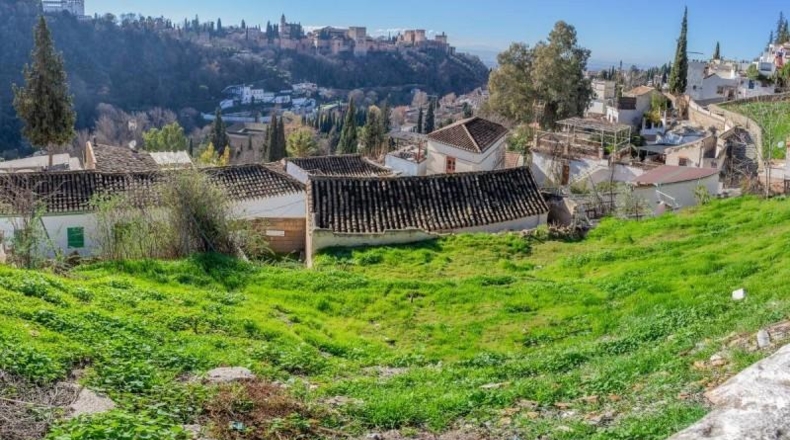 Гранада - Granada - 1000m2