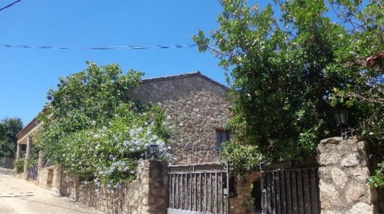 Cáceres - Valencia de Alcántara - 1200m2