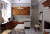 Отдельно стоящий дом с участком на продажу в городе Альманса Фото