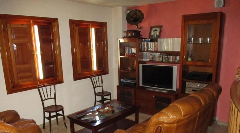 Alicante - San Vicente del Raspeig - 440m2