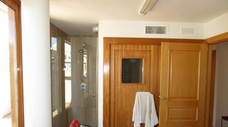 Alicante - San Vicente del Raspeig - 440m2
