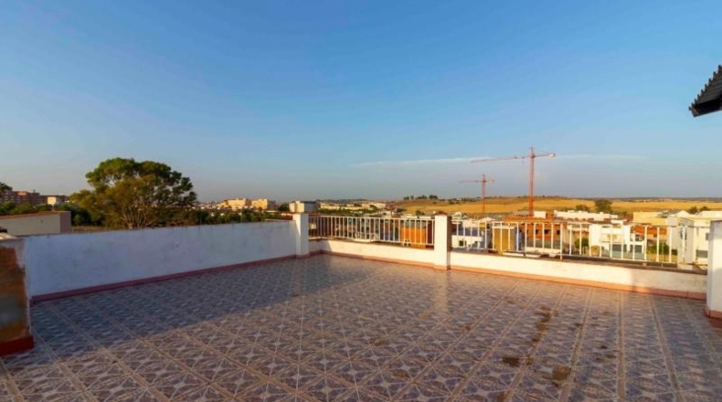 Badajoz - Badajoz - 586m2
