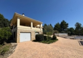 Chalet independiente con terreno en venta en la España, Bocairent, ref: TR333576 foto