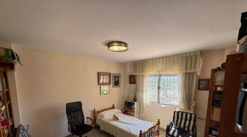València - Bocairent - 4000m2