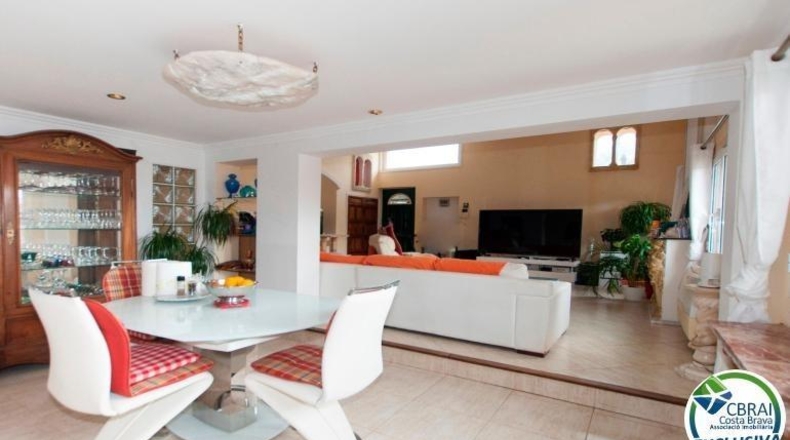 Gerona - Roses - 610m2