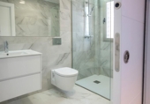 Chalet independiente con terreno en venta en la España, Orihuela, ref: TR156082 foto