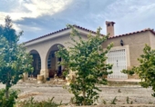Casa de camp amb terreny en venda a la España, Àguiles, ref.: TR151920 foto