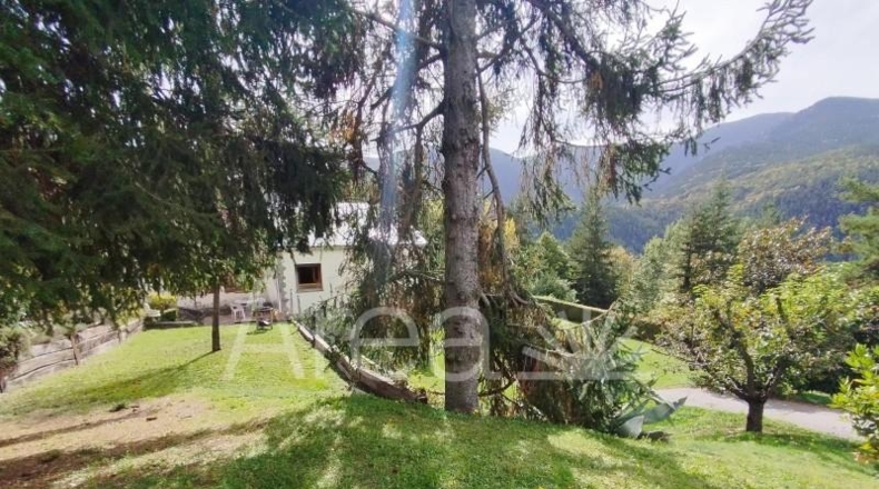 Gerona - Planoles - 2300m2