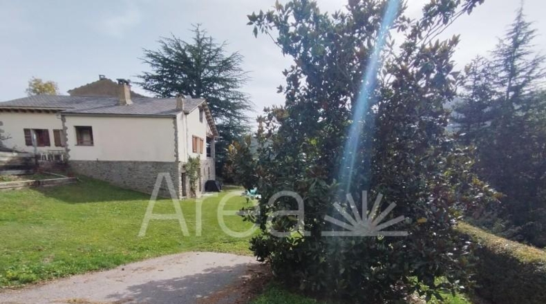 Gerona - Planoles - 2300m2