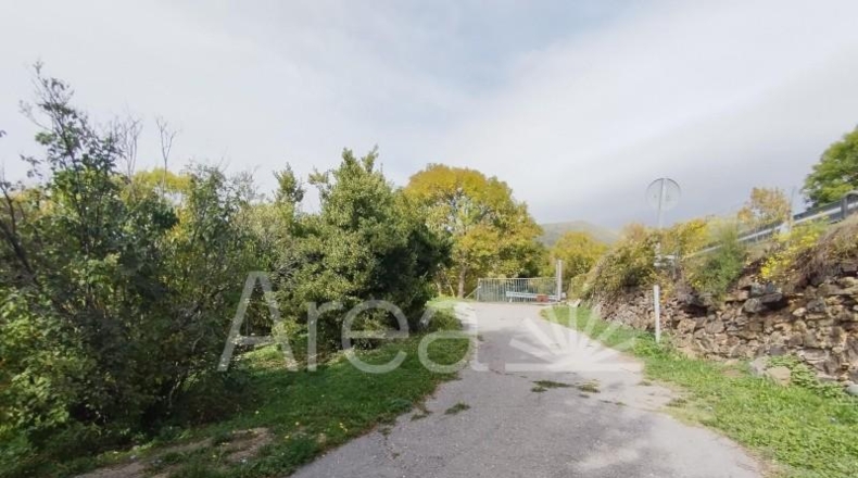 Gerona - Planoles - 2300m2