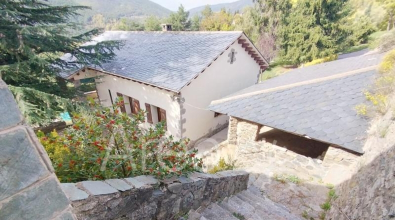 Gerona - Planoles - 2300m2