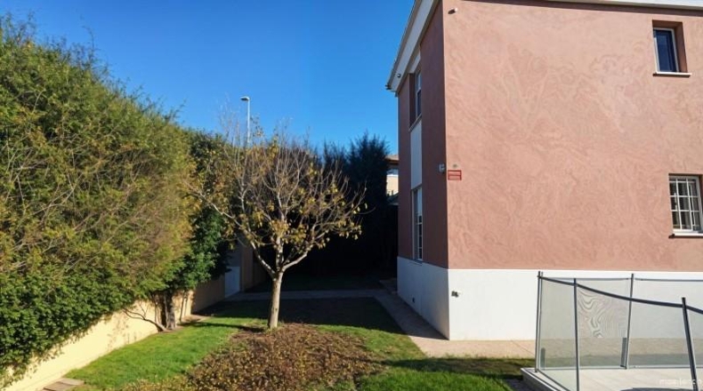 Seville - Palomares del Río - 400m2
