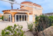 Chalet independiente con terreno en venta en la España, Cartagena, ref: TR240123 foto