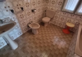 Chalet independiente con terreno en venta en la España, Sangenjo, ref: TR143233 foto