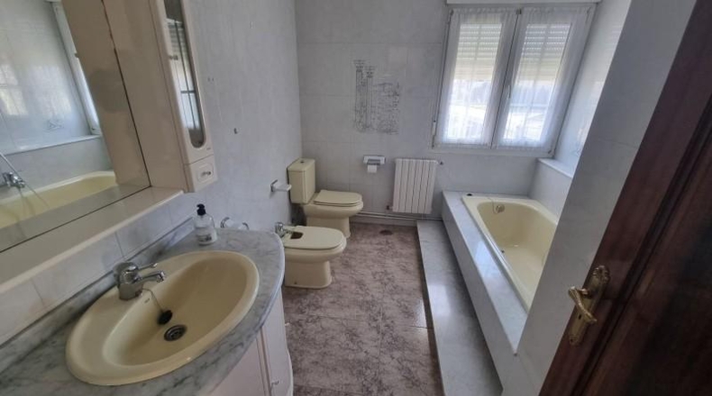 Pontevedra - Sanxenxo - 452m2