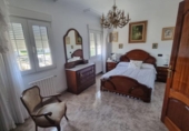 Chalet independiente con terreno en venta en la España, Sangenjo, ref: TR143233 foto